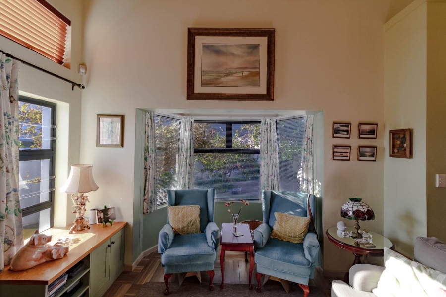 3 Bedroom Property for Sale in Sandbaai Western Cape